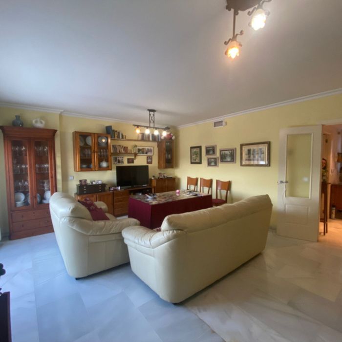 ESTUPENDO DUPLEX CON GARAJE, ASCENSOR Y TERRAZA PRIVATIVA