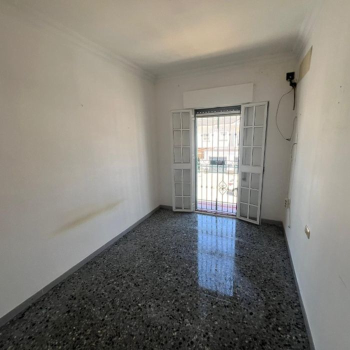 OPORTUNIDAD EN LOS PALACIOS