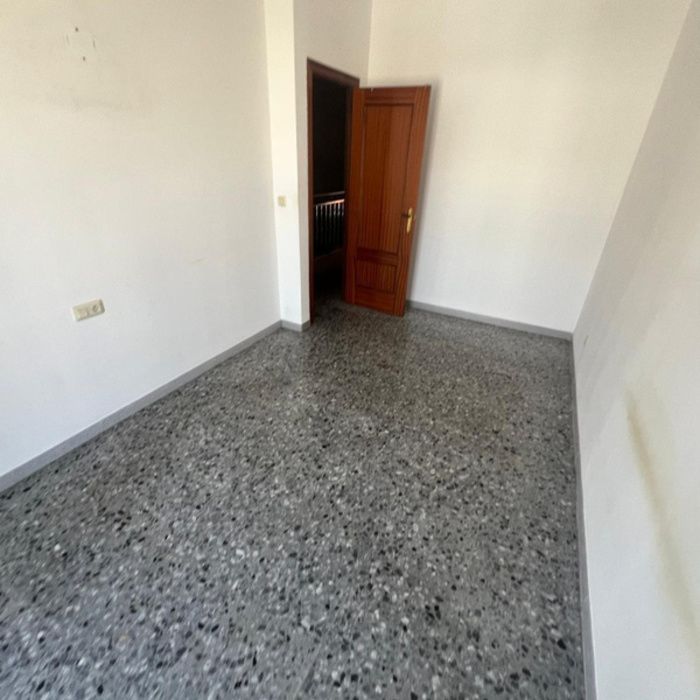 OPORTUNIDAD EN LOS PALACIOS