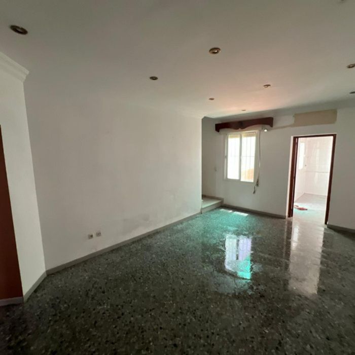 OPORTUNIDAD EN LOS PALACIOS