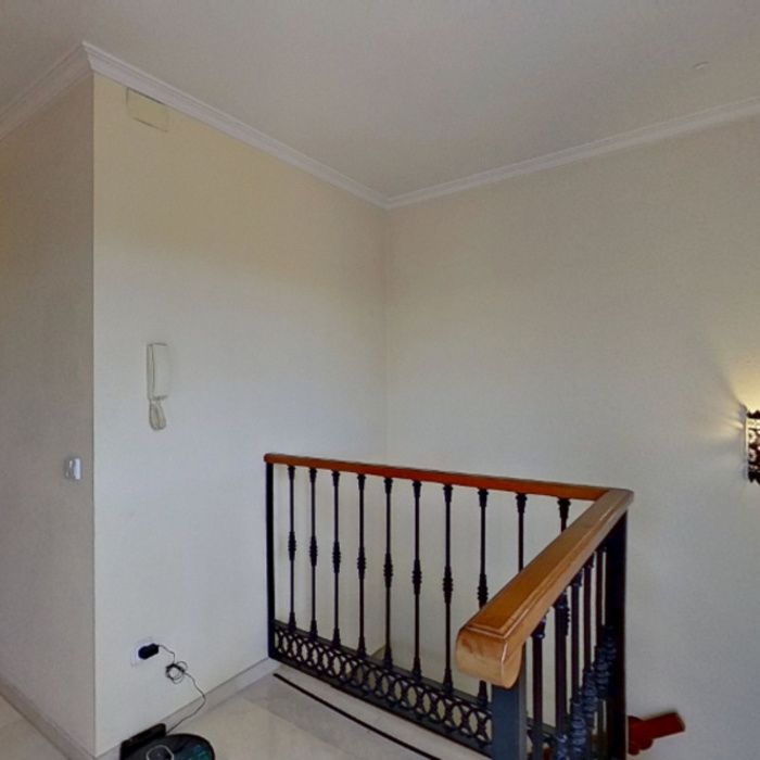 PRECIOSA CASA DE DOS PLANTA CON SÓTANO