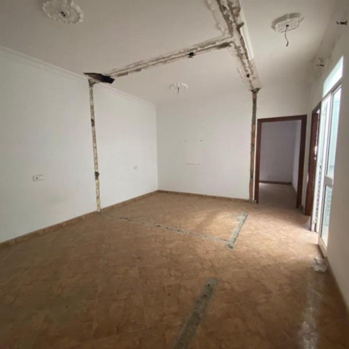 ¡EL ESPACIO QUE BUSCABAS! 134 m² CON POSIBILIDADES INFINITAS EN CALLE DR. BARRAQUER