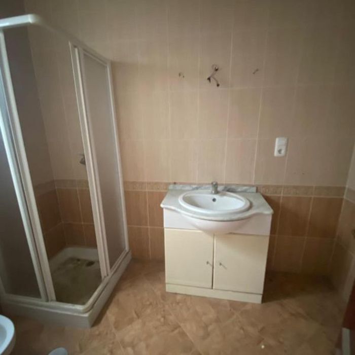 ¡EL ESPACIO QUE BUSCABAS! 134 m² CON POSIBILIDADES INFINITAS EN CALLE DR. BARRAQUER