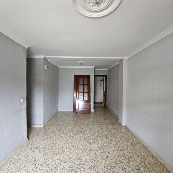 PISO EN PLANTA BAJA EN RABESA