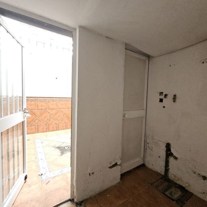 PISO EN PLANTA BAJA EN RABESA