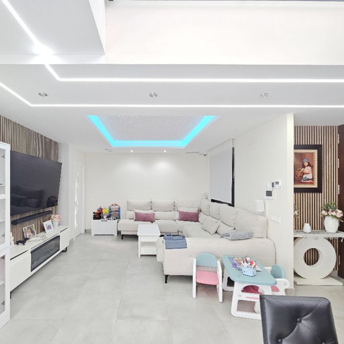 ESPECTACULAR CHALET EN ALCALÁ DE GUADAIRA