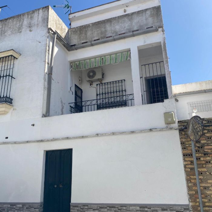 ¡OPORTUNIDAD ÚNICA EN PUJA! | PISO CON TERRAZA PRIVADA DE 56 m²