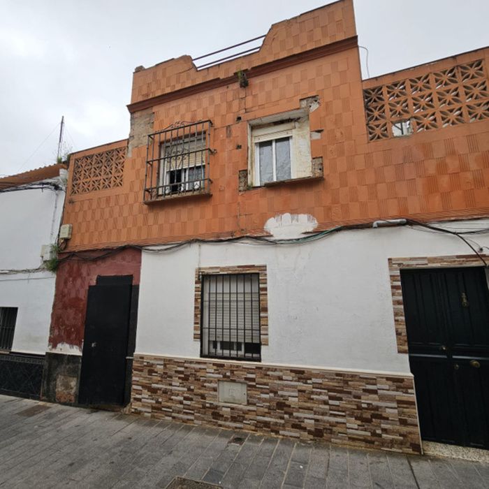 CASA EN PLANTA ALTA
