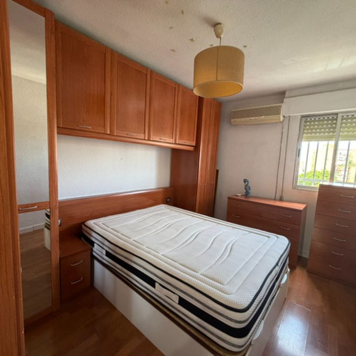 Piso Amplio con Club Social y Piscina