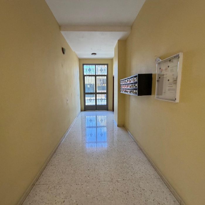 Oportunidad! Gran Dúplex muy luminoso con Terraza en Dos Hermanas (Periodo de Pujas)