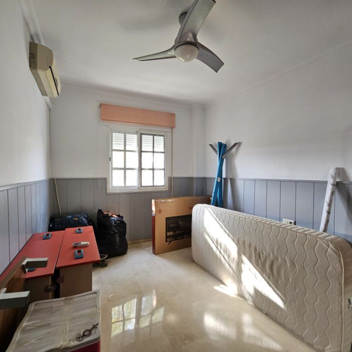 ¡Espectacular Casa en Residencial Privado en el Centro de Alcalá de Guadaíra!