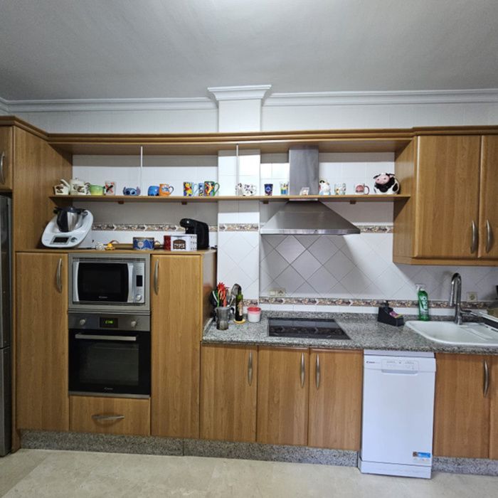 ¡Espectacular Casa en Residencial Privado en el Centro de Alcalá de Guadaíra!