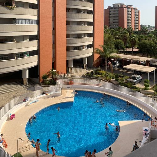 PISO AMUEBLADO EN JARDINES DE HERCULES