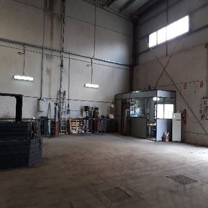 NAVE TOTALMENTE TERMINADA Y LISTA PARA ABRIR NEGOCIO