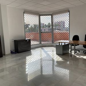 LOCAL EN ALQUILER DISPONIBLE A PARTIR DE ENERO