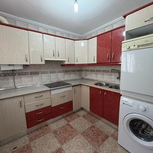 Piso Amplio con Club Social y Piscina