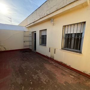 Oportunidad! Gran Dúplex muy luminoso con Terraza en Dos Hermanas (Periodo de Pujas)