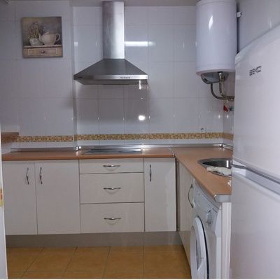 APARTAMENTO TOTALMENTE AMUEBLADO JUNTO A PARQUE CENTRO